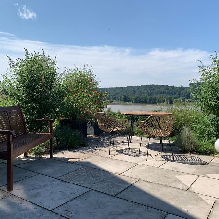 Stille X Weite - Hochwertige Wohnung Mit See-Panorama Kronburg Exterior foto
