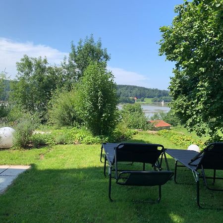 Stille X Weite - Hochwertige Wohnung Mit See-Panorama Kronburg Exterior foto